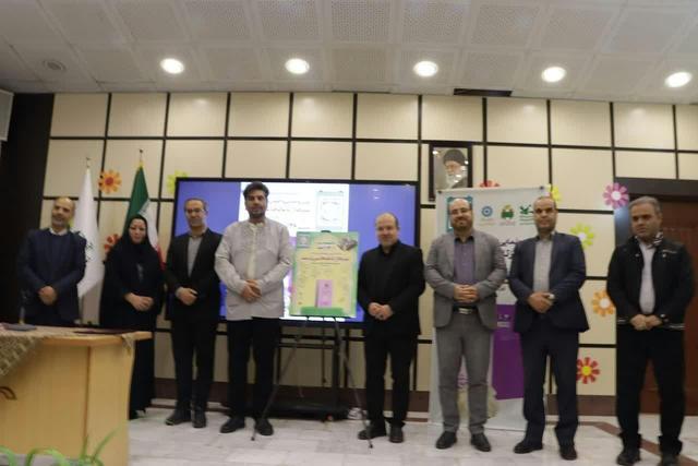 رونمایی از کتاب «تیترها از تانک‌ها نمی‌ترسند» در اراک