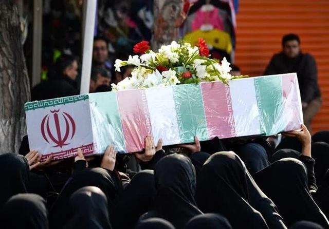 سردار وحیدی: آذربایجان غربی میزبان ۶ شهید گمنام است