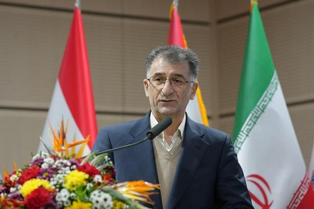 علی سروش: چمنزار، الگوی موفق «روستای سالم» است