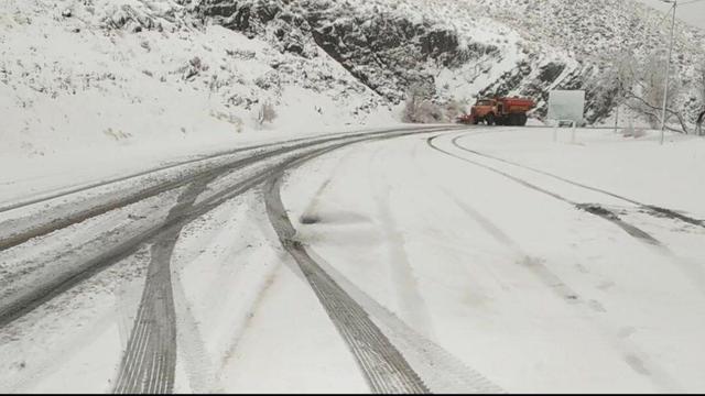 فیروزکوه نخستین برف پاییزی را تجربه کرد