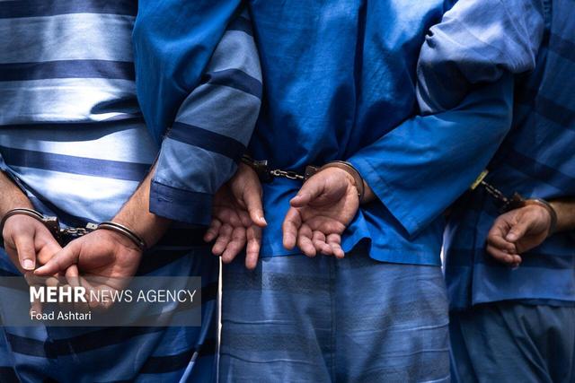 مرادی:۲ عامل زورگیری گوشی تلفن همراه در مشهد دستگیر شدند