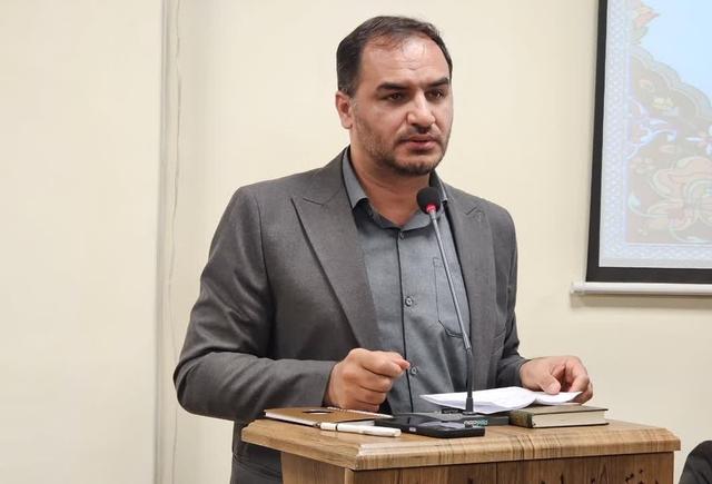 فعالان فرهنگی مساجد کردستان در مسابقات کتابخوانی شرکت میکنند