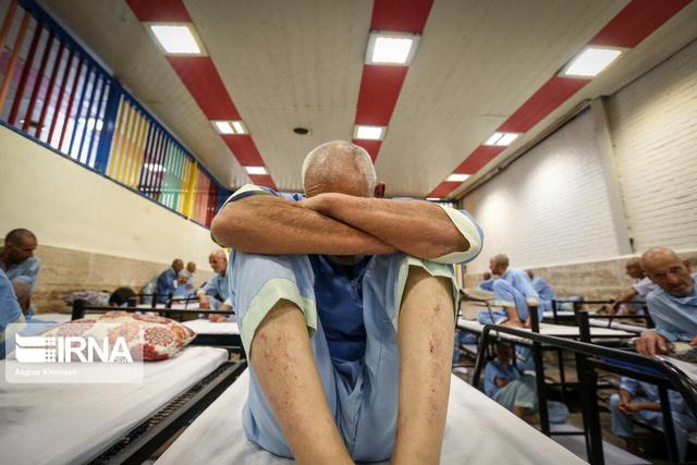 فعالیت ۶ اردوگاه بازپروری معتادان در البرز