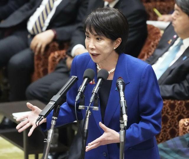 دیپلماسی در بحبوحه تنش؛ مقام ژاپنی برای کاهش بحران به چین سفر کرد