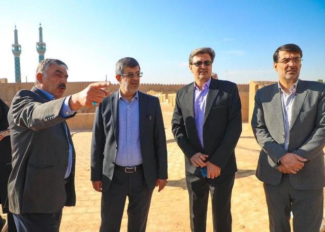 استاندار: بسیاری از ظرفیتهای میراث فرهنگی یزد ناشناخته مانده است + فیلم