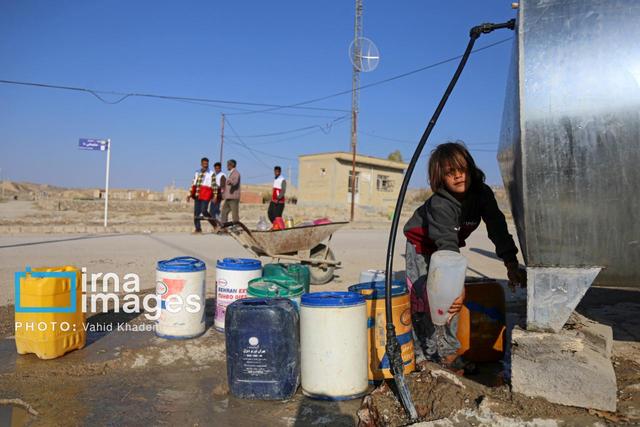 کاروان خدمت‌رسانی هلال‌احمر در روستای «کالیمانی»