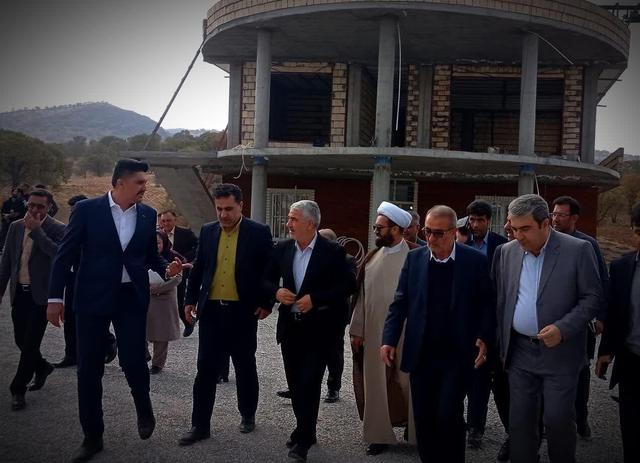 راهبرد اصلی دولت وفاق حمایت قازع از سرمایه گذاری و تولید است