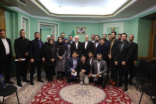 دیدار معاون اول رئیسجمهور با نمایندگان دانشجویان ایرانی دانشگاههای روسیه