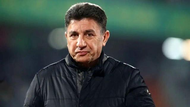 قلعهنویی توهم دشمنتراشی دارد/ توهین شجاع هم تقصیر این آقاست!