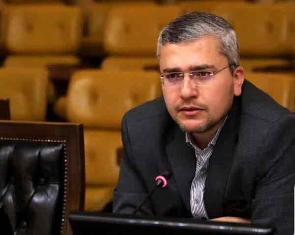 حضور رضایی در همایش ملی خرما/ دولت از مداخله مستقیم در بازار خرما پرهیز کند