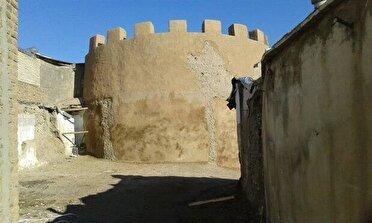 طرح ملی برای احیای برج و باروی زنجان کلید خورد