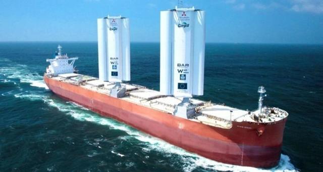 نه فتوشاپ نیست، این کشتی غول‌پیکر با نیروی «باد» اقیانوس را می‌پیماید!(+عکس)