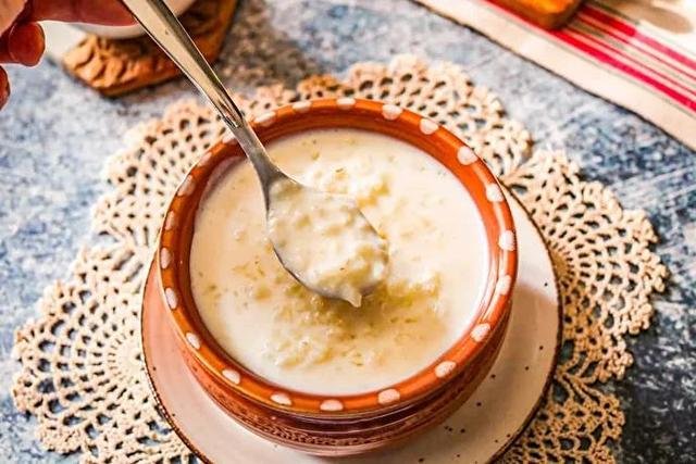 کالری شیر برنج چقدر است؟