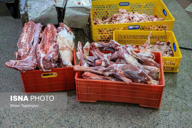 کشف ۱۵۰۰ کیلوگرم گوشت اسب در یک کارگاه قطعه‌بندی در اهواز