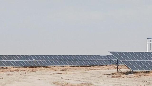 معاون استاندار لرستان خبر داد: توسعه انرژی‌های پاک در بروجرد / اجرای طرح‌های نیروگاه خورشیدی با ظرفیت ۸۰ مگاوات