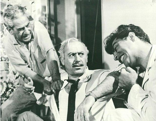 گزارشی از فیلم «گنج قارون» و رکورد عجیب و غریب فروش آن