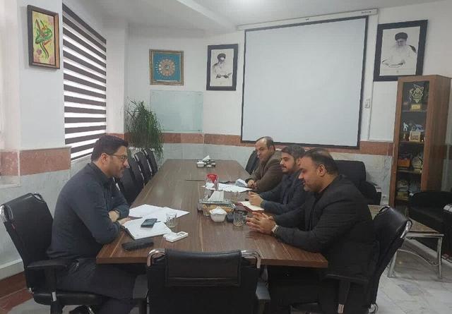 تولیدات جشنواره بین‌المللی مهدویت در تبلیغات شهری قم به‌کار گرفته می‌شود