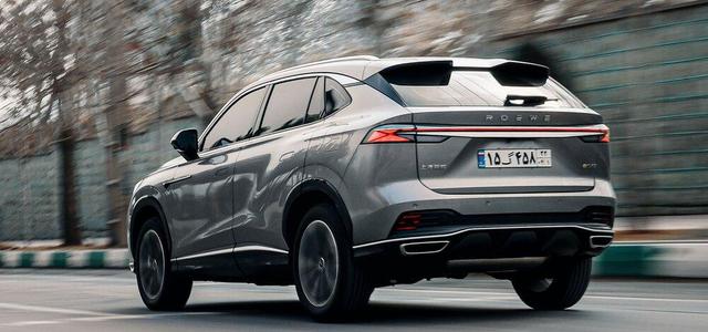 پارسخودرو، پیشتاز ورود فناوریهای نو؛ از واردات و برنامه مونتاژ پلاگینهیبریدی ROEWE تا ایجاد زیرساخت شارژ و انتقال فناوریهای نوین به داخل کشور