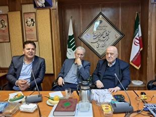 نصیرزاده: حق پخش در دنیا جا افتاده، اما ما هنوز به نتیجه نرسیدهایم/ درودگر: مسئولین وعده میدهند، اما پولی پرداخت نمیشود