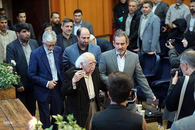 آئین اختتامیه سی و دومین جشنواره ملی کتاب سال دانشجویی