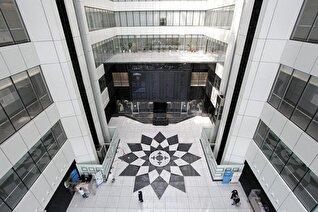 بازار در انتظار سیگنال‌های روانی هفته بازار سرمایه/ ارزندگی بالای سهام در میان ریسک‌های پابرجا (صوت)