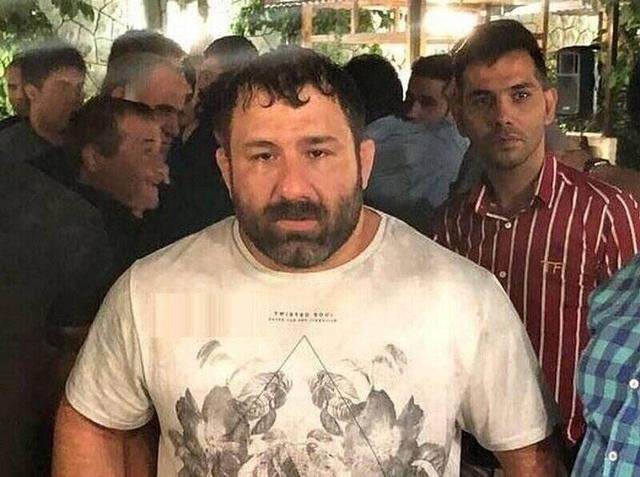 وقاحت اراذل و اوباش را با سفیدشویی آنها بیشتر نکنید/ هدف صرفاً کسب بازدید و وایرال شدن است یا چیزی فراتر از آن؟