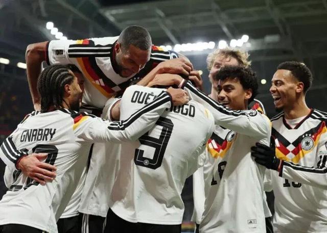 آلمان و هلند مسافر آمریکا شدند؛ لوا در پلی‌آف