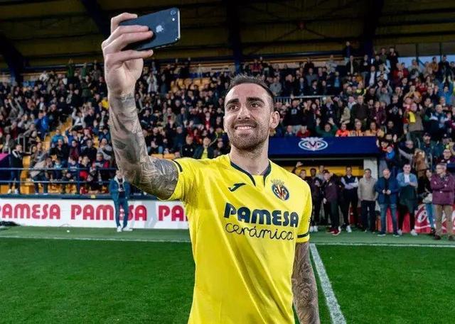 پرسپولیس رفت سراغ مهاجم نامدار اسپانیایی؛ هم تیمی منیر الحدادی در بارسا گزینه جدی سرخ ها