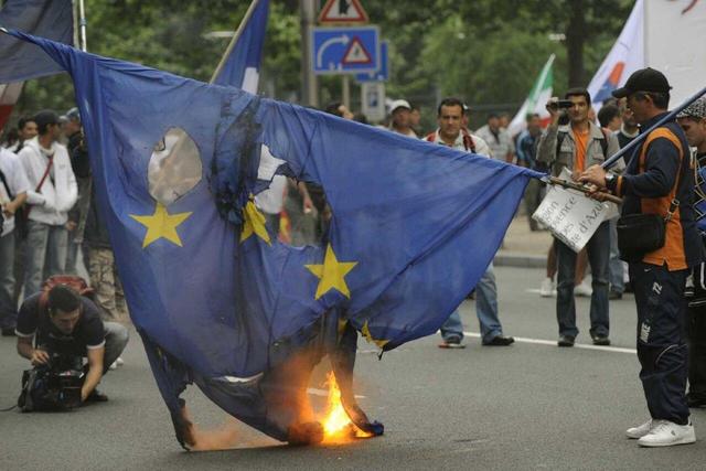 قپی‌آمدن های اروپایی در برابر ایران؛ از میکونوس تا ماشه