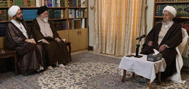 خطبه‌های نماز جمعه باید هماهنگ، منسجم و ناظر به مسائل روز باشد