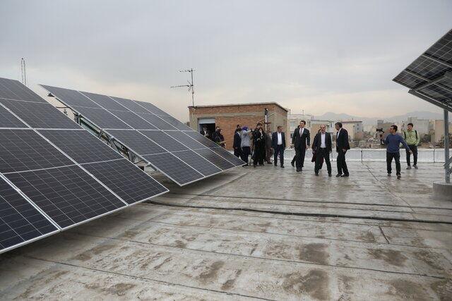 افتتاح نخستین مدرسه مجهز به پنل خورشیدی در تهران