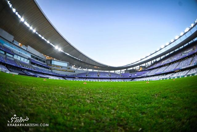 ویدیو| وضعیت خوب چمن ورزشگاه بن زاید در آستانه بازی ایران - ازبکستان