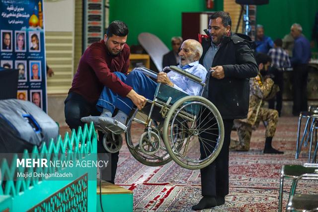 همایش «نخل عاشقی ۲» در یزد