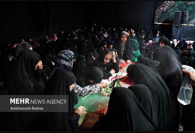 حکایت دلدادگی در کهف‌الشهدای بیرجند؛ از نخل‌های سوخته تا اشک‌های شوق