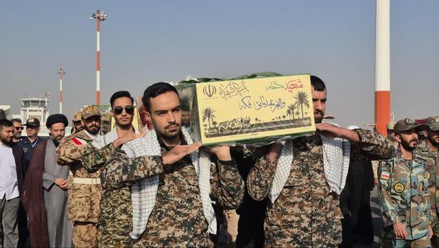 لاله های گمنام در آغوش پایتخت معنوی ایران