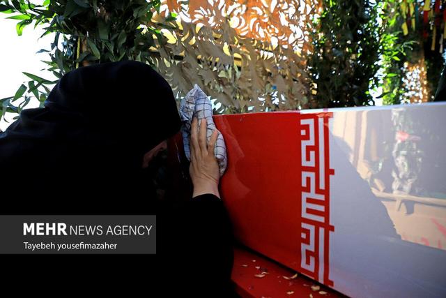 فرهمند: روستای بنستان بهاباد میزبان پیکر مطهر یک شهید گمنام می‌شود