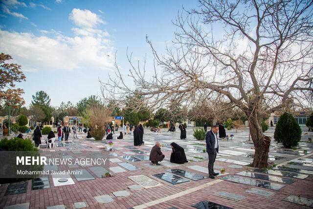 چالش ادامه دار موسیقی در آرامستانهای قزوین؛ مطالبه مردم بینتیجه ماند