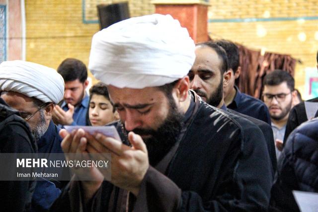 اقامه نماز باران در حوزه علمیه کرمانشاه