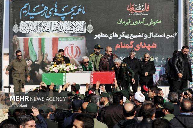 مراسم استقبال از پیکرهای مطهر شهدای گمنام در تبریز