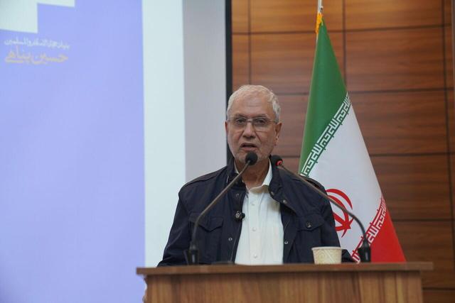 تأکید ربیعی: ایران نیازمند سرمایه‌گذاری روی منابع انسانی است