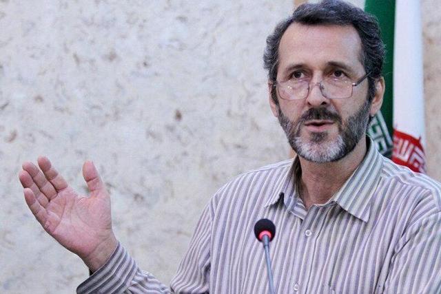 بدون خواندن آثار ابن سینا و فارابی آینده درخشانی نخواهیم داشت