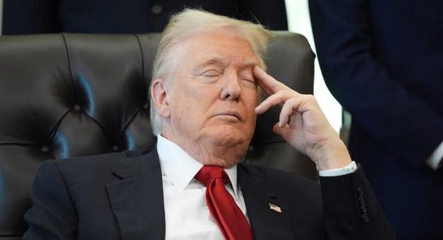 ترامپ خطاب به خبرنگار زن: خفه شو، خوک! +فیلم