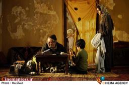 جایزه بهترین فیلم، بهترین کارگردانی، بهترین فیلمنامه و ... یک جشنواره ایرانی در کانادا به «تابستان همان سال» رسید