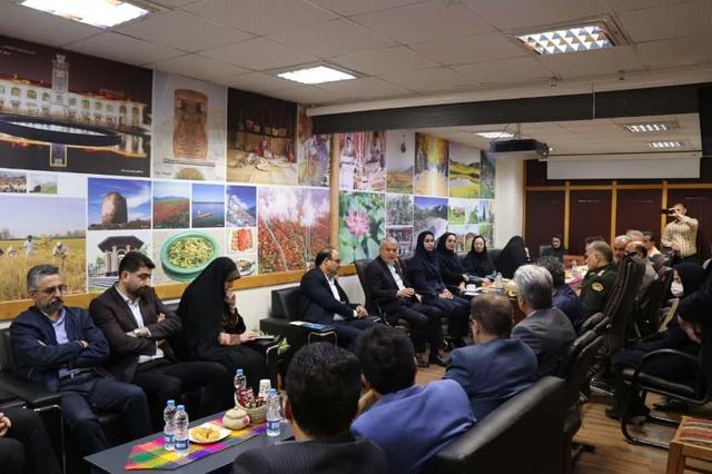 دیدار صالحی‌امیری با مدیران و کارکنان اداره‌کل میراث‌فرهنگی، گردشگری و صنایع‌دستی استان گیلان