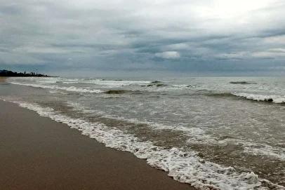 دریای خزر عقب نشست