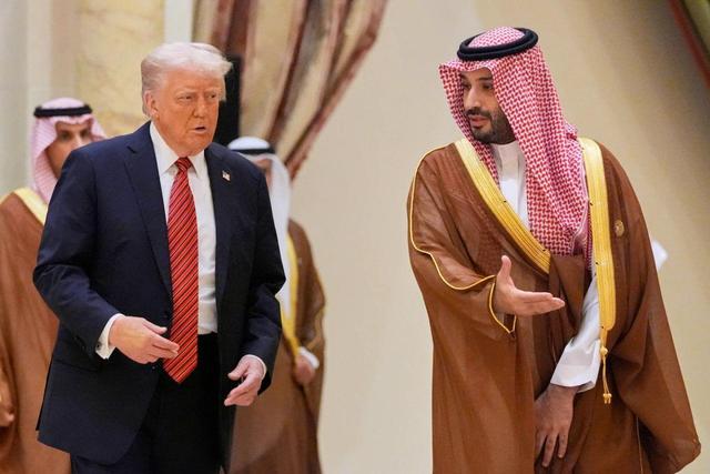 گزارش اسپوتنیک از سفر بن‌سلمان به آمریکا/فلسطین و «اف۳۵» محور گفت‌ وگوها با ترامپ