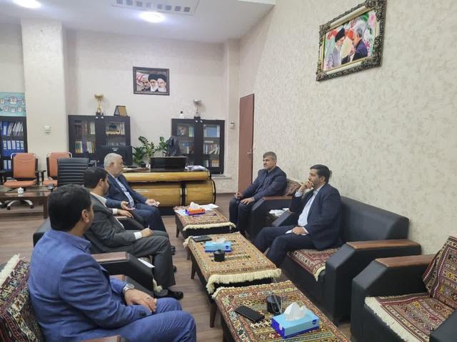 پایان تحصیل دانش‌آموزان هنرستان فدک کرمان در کانکس به همت مسئولان استان