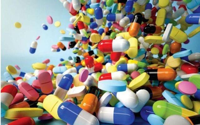 کشف ۶۰ میلیارد ریال داروی غیرمجاز در سواحل بندرلنگه