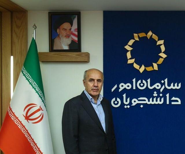 بورس صنعت و مشاغل؛ راهکاری برای اتصال دانشگاه به بازار کار و کاهش مهاجرت جوانان