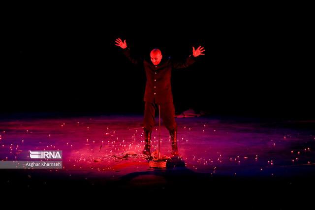 داوران بخش‌ پوستر چهل‌وچهارمین جشنواره تئاتر فجر معرفی شدند